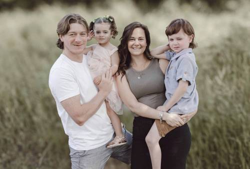 Gordie White&rsquo;s dad Ryan, his little sister Molly, mom Sarah and Gordie. Gordie, 6, from Brandon, was diagnosed with an inoperable tumour known as diffuse intrinsic pontine glioma or DIPG three years ago. (Supplied)