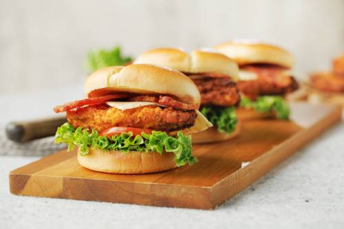 Grajewski Fotograph Inc.
                                Shel Zolkewich&rsquo;s clients include many agricultural commodity groups, such as Manitoba Chicken Producers.