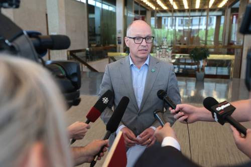Ruth Bonneville / Free Press 
                                Winnipeg Mayor Scott Gillingham said there has been resistance to police and fire-paramedic responders at camps, but didn&rsquo;t provide details.