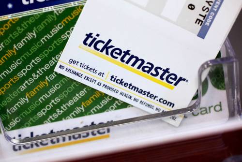 A Winnipegger whose credit card was compromised blames the Ticketmaster data breach. The company is being investigated by the federal privacy commissioner regarding its practices leading up to the breach. (Paul Sakuma / Associated Press files)