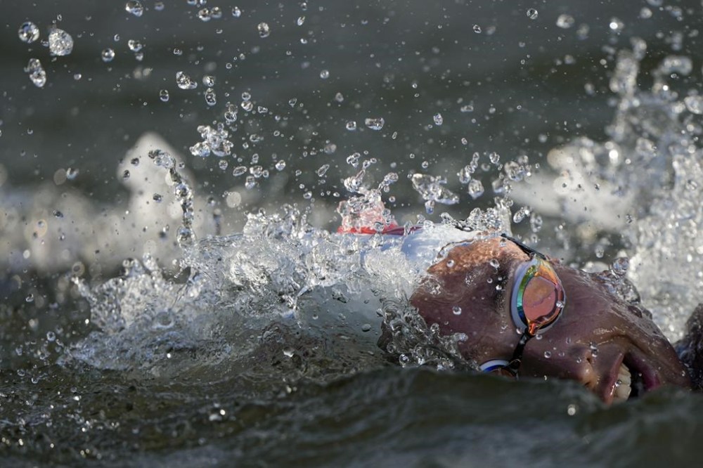 Peru's Maria Alejandra Bramont-Arias competes during the marathon swimming women's 10km competition at the 2024 Summer Olympics, Thursday, Aug. 8, 2024, in Paris, France. (AP Photo/David Goldman)