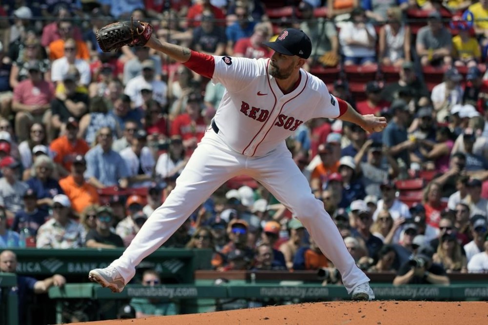 Boston Red Sox starting pitcher James Paxton throws against the Houston Astros during the first inning of a baseball game, Sunday, Aug. 11, 2024, in Boston. (AP Photo/Michael Dwyer)