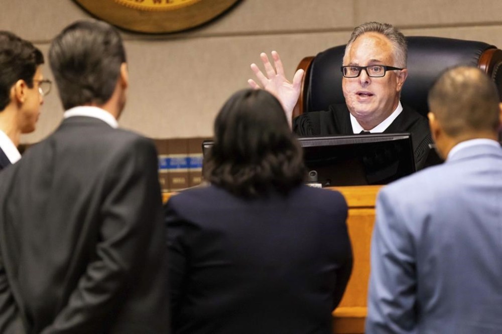 Trial begins in case of white woman who fatally shot Black neighbor ...