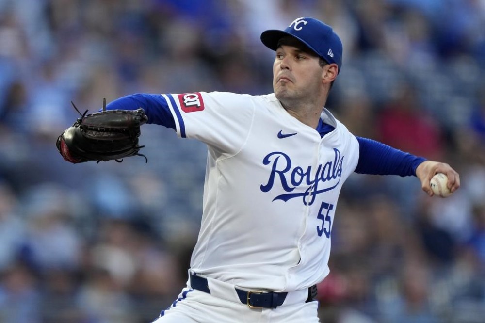Kansas City Royals starting pitcher Cole Ragans throws during the first inning of a baseball game against the Los Angeles Angels Tuesday, Aug. 20, 2024, in Kansas City, Mo. (AP Photo/Charlie Riedel)