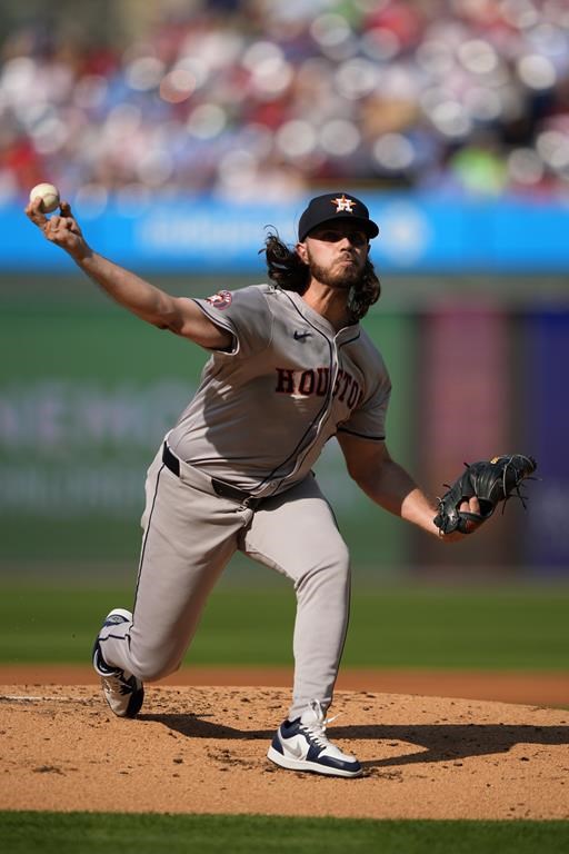 Houston Astros' Spencer Arrighetti pitches during the first inning of a baseball game against the Philadelphia Phillies, Wednesday, Aug. 28, 2024, in Philadelphia. (AP Photo/Matt Slocum)