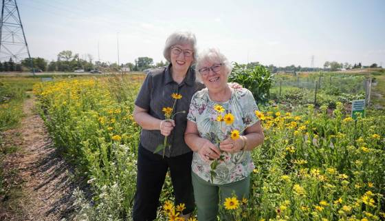 Karen Jack, left, and Karen Irvine are longtime volunteers with The St. Vital Agricultural Society. (Ruth Bonneville / Free Press)