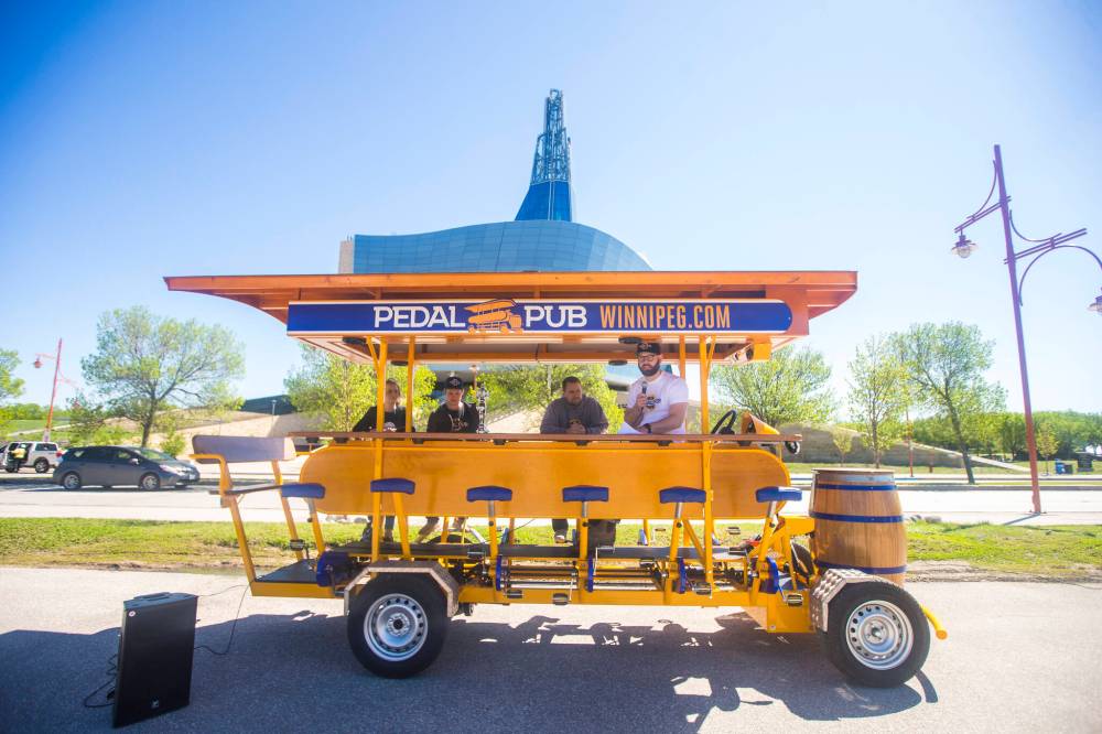 MIKAELA MACKENZIE / FREE PRESS FILES
Winnipeg’s Pedal Pub, which launched in 2022, couldn’t offer brews to riders on its quadricycles because it couldn’t get a liquor licence from the Liquor, Gaming and Cannabis Authority of Manitoba. That will change starting Aug. 5, when customers will be able to imbibe while aboard the pedal-powered vehicles.