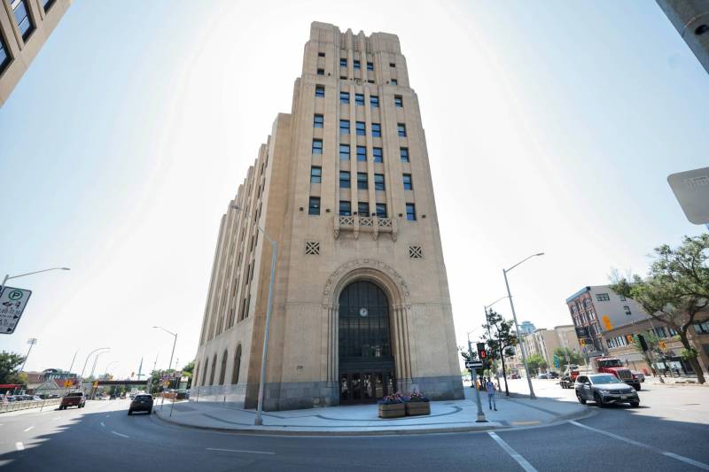 Ruth Bonneville / Free Press ENT - 269 Main. Federal Building, aka Dominion Public Building, aka Victory Building, at 269 Main. Architecture type photos of elaborate building built in the 1930’s. Outside photos. entranceway, closeups of the bison heads, elevator doors and full exteriors. For Alison’s architecture series. Aug 1st, 2024
Photos by Ruth Bonneville / Free Press
The architecture type of the Dominion Public Building at 269 Main St. is elaborate.