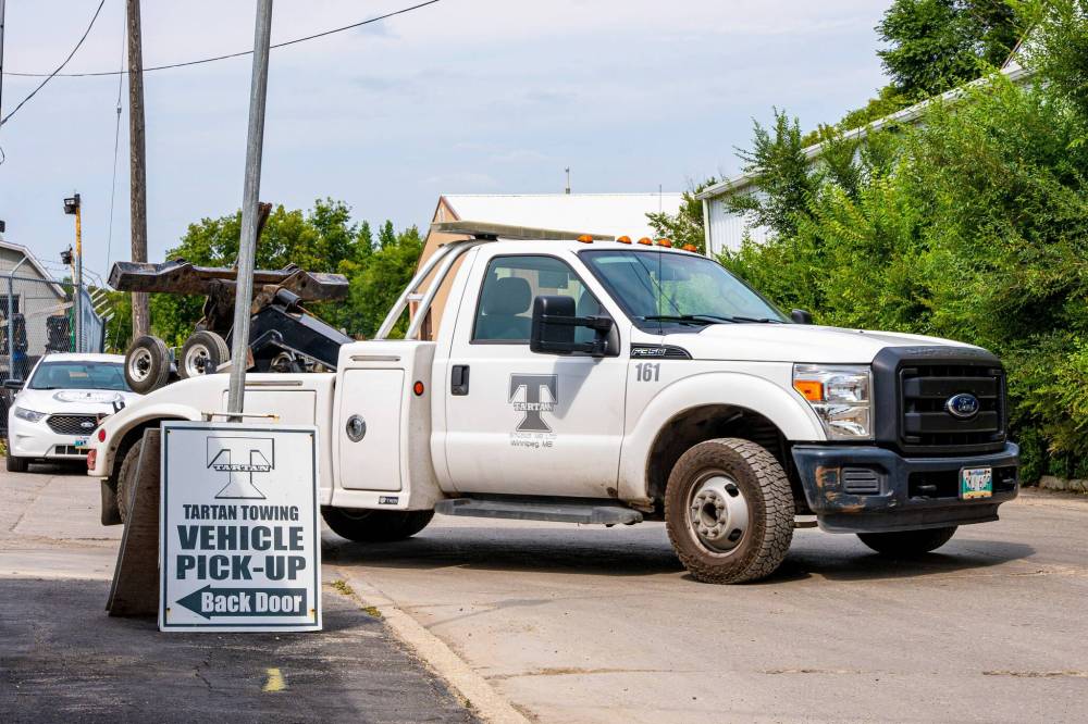 NIC ADAM / FREE PRESS
Tartan Towing has declined to comment after questions were raised about why the company would be awarded a new municipal contract during an ongoing legal dispute with the city.