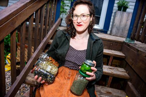 NIC ADAM / FREE PRESS
                                Local artist Ash Alberg has been practising natural dyeing over the last decade.