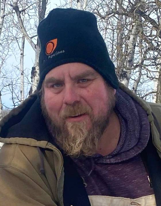 41-year-old Marlon “Mano” David Glover was found dead from a self-inflicted wound on a rural road in the municipality of McCreary, Friday morning. (Facebook)