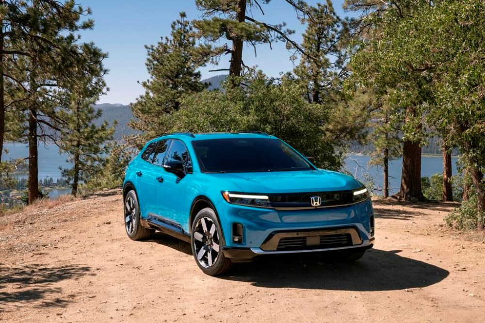 Edmunds Compares 2024 Honda Prologue versus 2024 Toyota bZ4X Electric