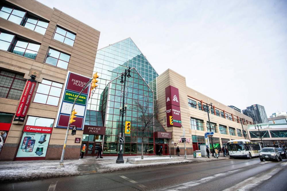 MIKAELA MACKENZIE / FREE PRESS FILES
Winnipeg city council’s executive policy committee voted unanimously Tuesday in favour of a $650-million proposal to replace the run-down Portage Place mall, though council will cast the final city vote on Sept. 26.