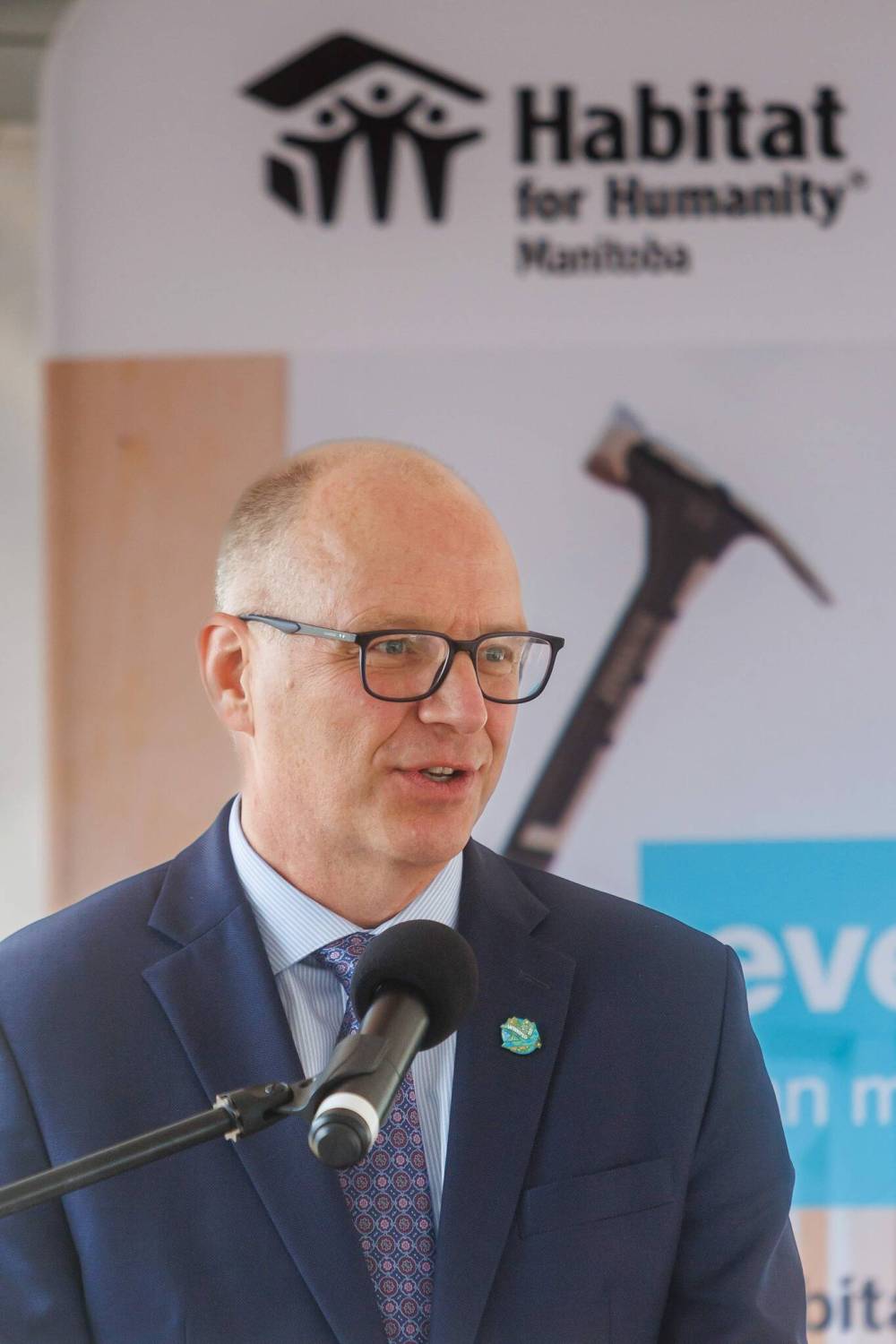 MIKE DEAL / FREE PRESS
Mayor Scott Gillingham says Habitat crews have not only built homes but a community in Transcona.