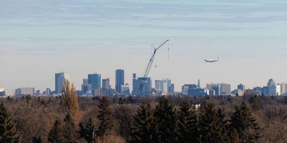 MIKE DEAL / FREE PRESS
According to a recent Canada West Foundation study, on behalf of the Manitoba Chambers of Commerce, respondents ages 18 to 24 were most likely to be pessimistic about job opportunities within the province.