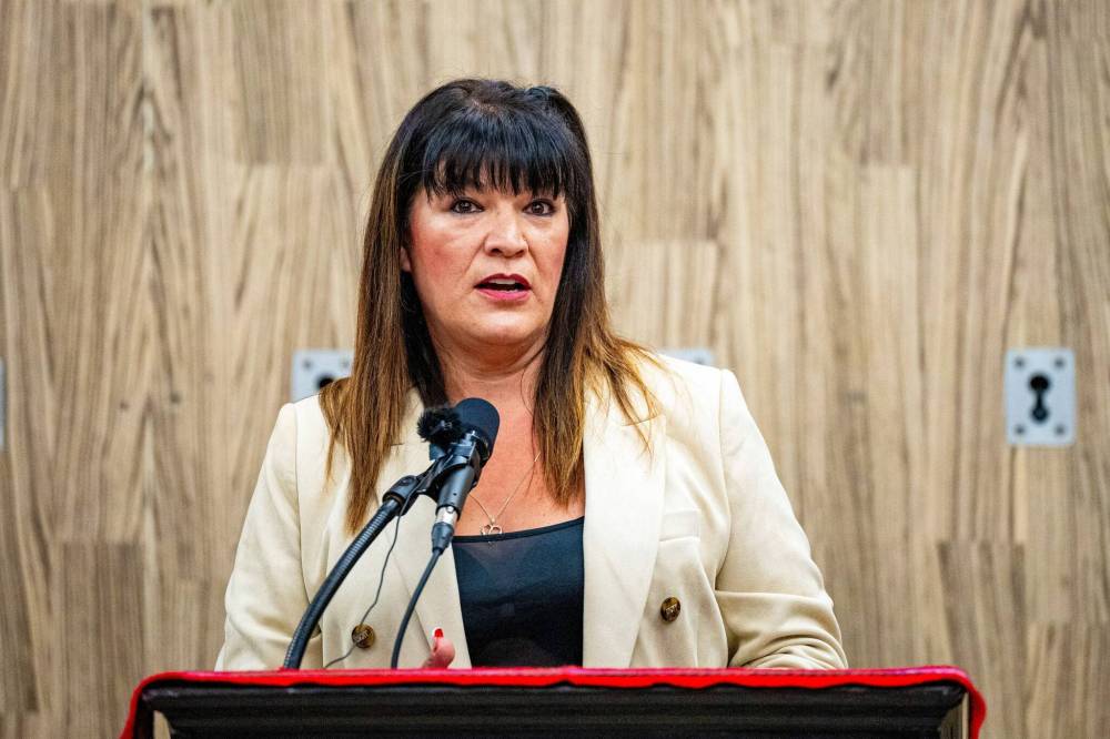 Nic Adam / Winnipeg Free Press
Bernadette Smith, minister of housing, addictions and homelessness.