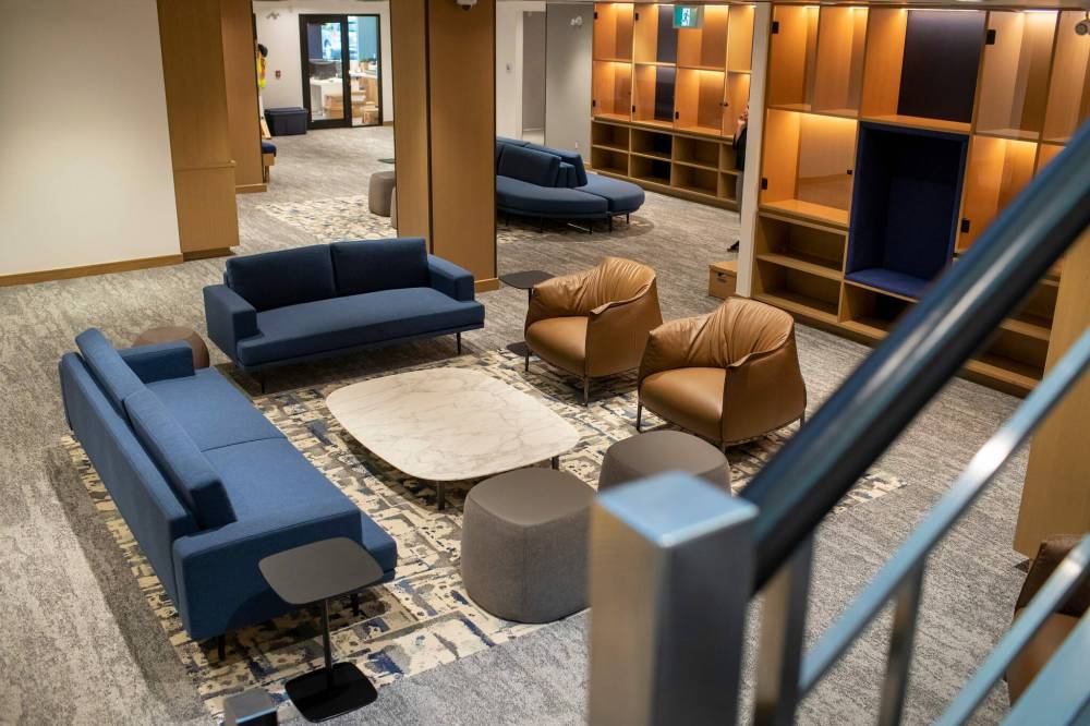 BROOK JONES / FREE PRESS
Shaarey Zedek has undergone renovations that include the addition of new furniture.