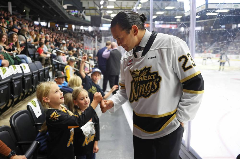 Tim Smith / The Brandon Sun
It’s not all high-fives and hockey games: eventually, the shine wears off a new government. Even Wab Kinew’s.