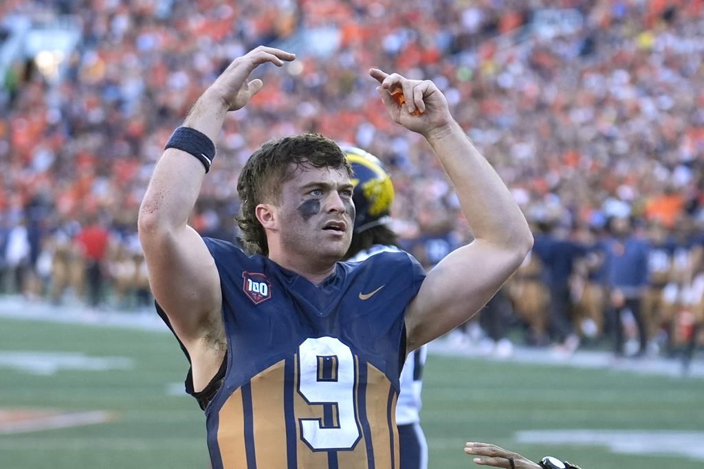 Topranked Oregon and Heisman hopeful QB Dillon Gabriel host No. 20