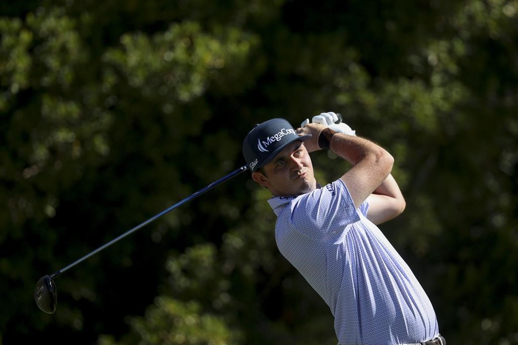 JTポストンがラスベガスでの長い一日を終え、PGAツアー通算3勝目 – Winnipeg Free Press