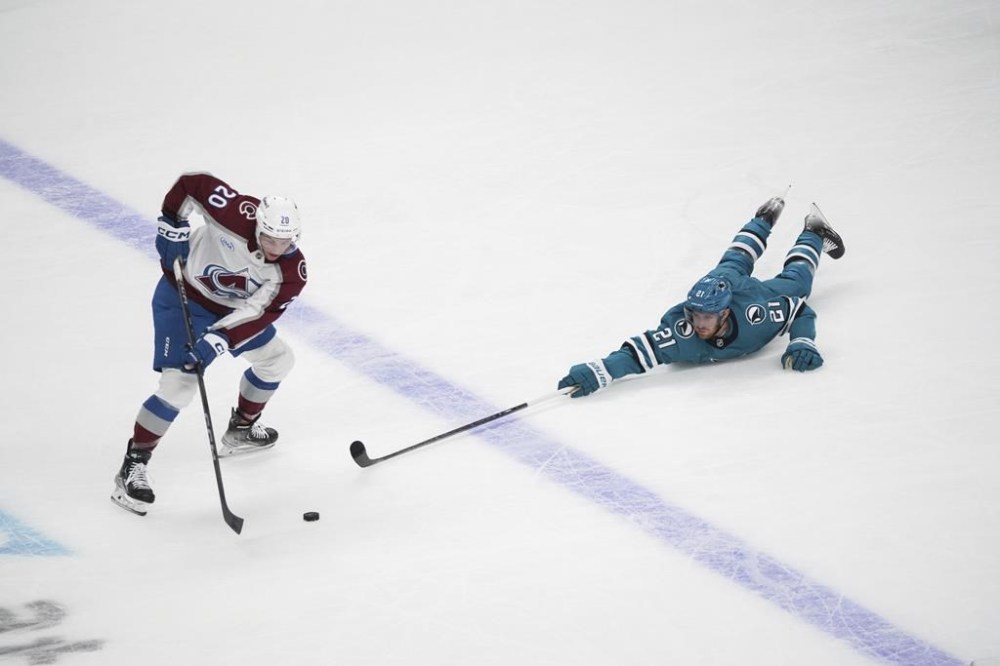 Ross Colton stepping up for Avalanche, relishing top linemates