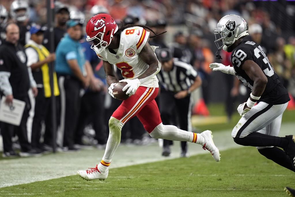 Chiefs keep making lowrisk, highreward deals as they pursue another