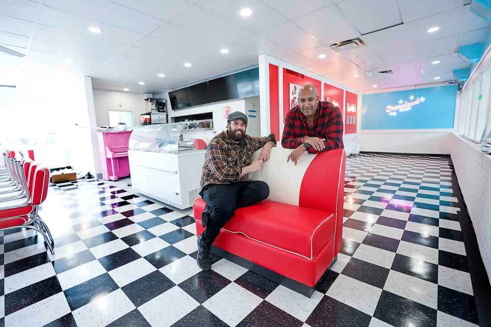 Ravi Ramberran (right) and co-owner Kevin Ramberran at Dreamland Diner in 2022. (Ruth Bonneville / Free Press files)