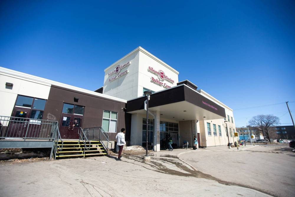 MIKAELA MACKENZIE / FREE PRESS FILES
Siloam Mission, pictured, and the Main Street Project were two of 55 organizations to have their grant applications rejected in the first round of the municipal-federal Housing Accelerator Fund program.