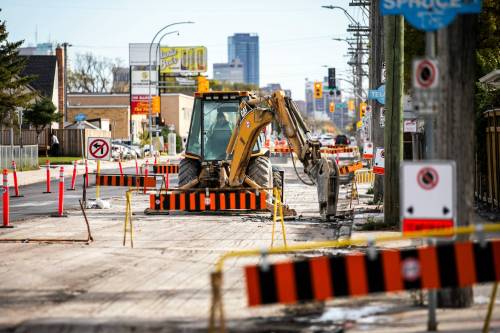 MIKAELA MACKENZIE / FREE PRESS
                                Construction on Ellice Avenue near Valour Road on Friday, Oct. 4, 2024. For Joyanne story. Winnipeg Free Press 2024