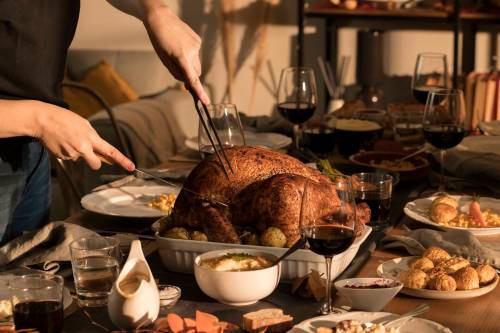 Freepik
                                Aromatic whites and lighter reds tend to pair well with rich Thanksgiving fare.