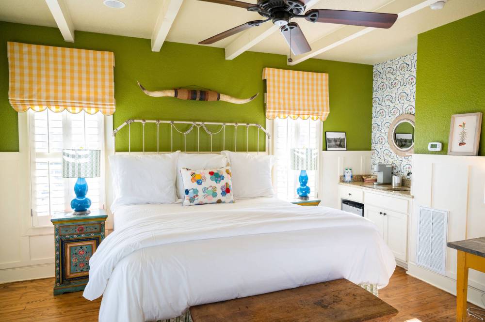 Fredericksburg CVB photo
The Trueheart Hotel has 13 boutique rooms and cottages, all connected by footpaths with an outdoor fireplace where you can meet the neighbours.