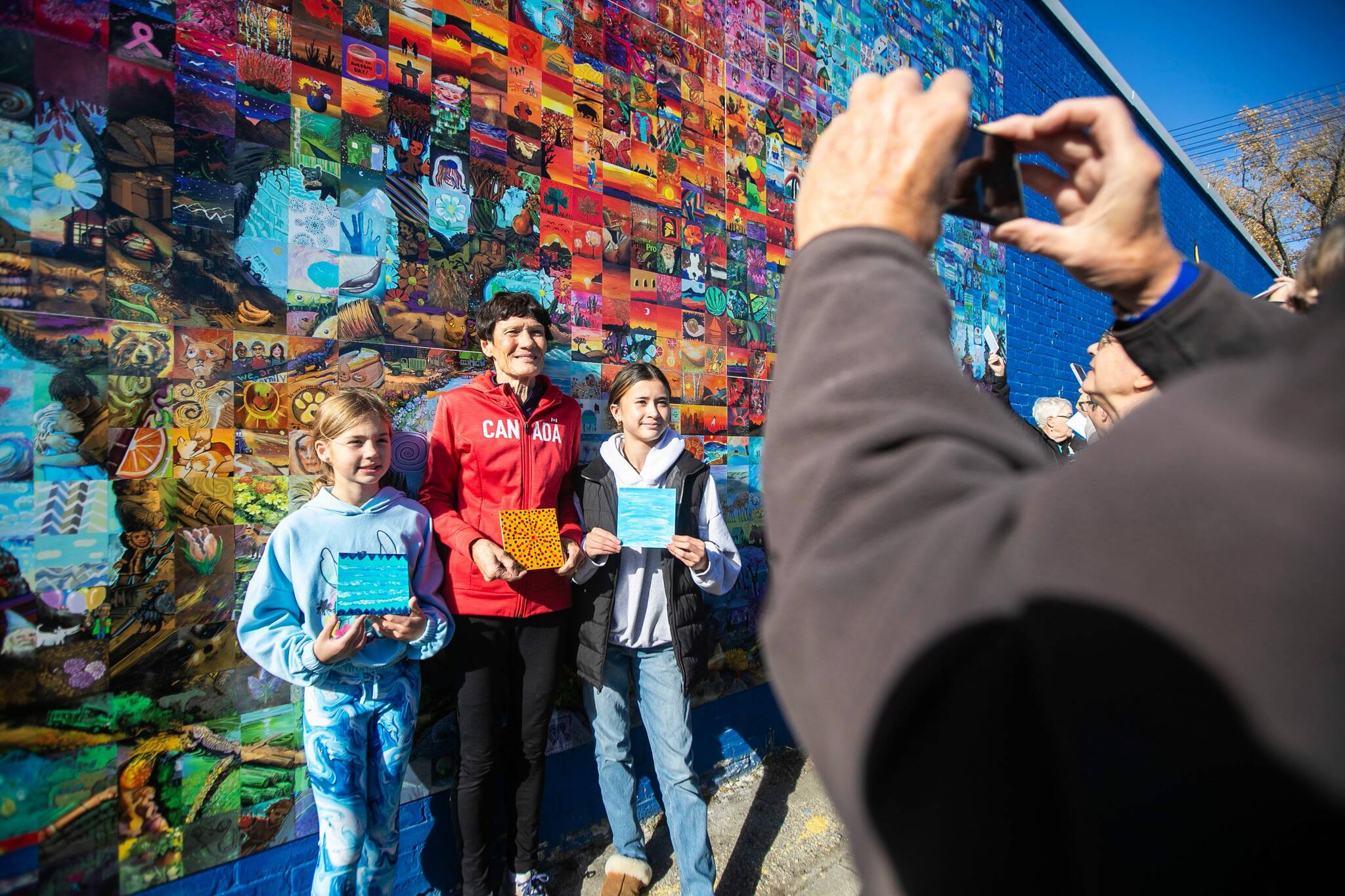 More than 2,000 small but significant artistic contributions make one