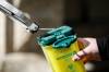 JOHN WOODS / FREE PRESS FILES
                                A new municipal report costs out options to increase used-needle cleanup at 36 Winnipeg parks.
