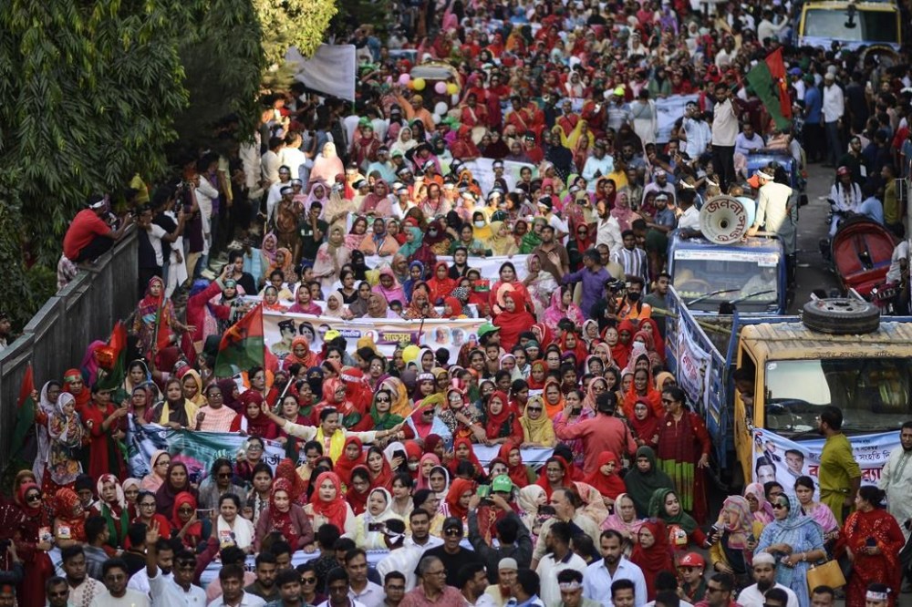 Thousands of Bangladesh Nationalist Party (BNP) activists participate in a rally in Dhaka, Bangladesh, Friday, Nov. 8, 2024. (AP Photo/Mahmud Hossain Opu)