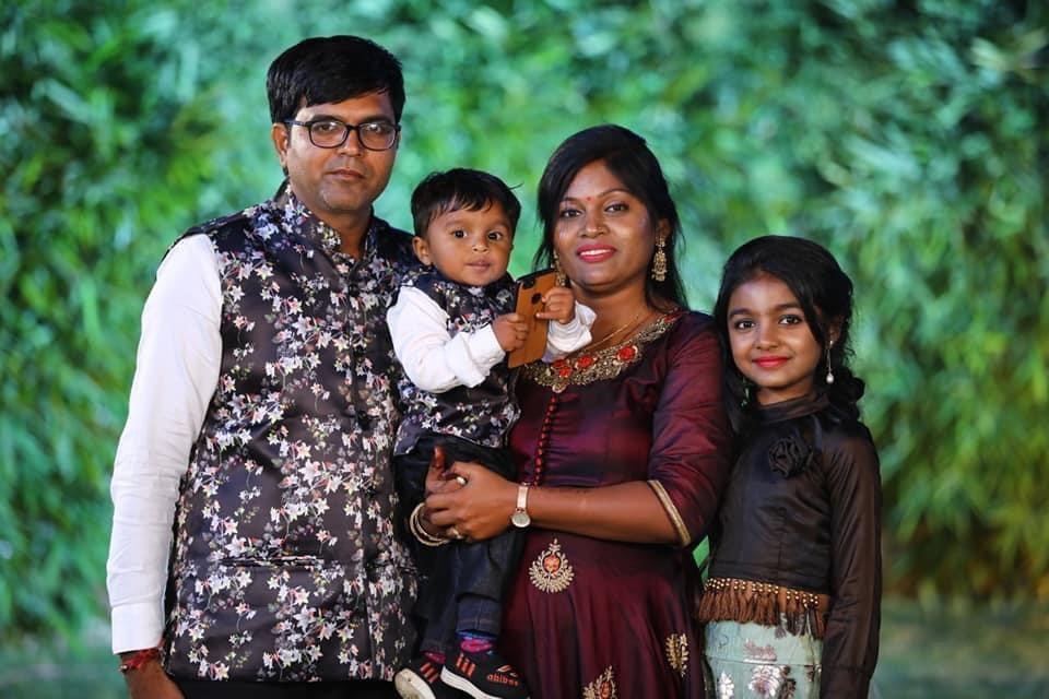 Jagdish Baldevbhai Patel, left to right, son Dharmik Jagdishkumar Patel, wife and mother Vaishaliben Jagdishkumar Patel and daughter Vihangi Jagdishkumar Patel are shown in a handout photo. THE CANADIAN PRESS/HO-Amritbhai Vakil