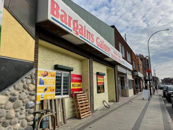 The Bargains Galore store on Selkirk Avenue no longer sells machetes in anticipation of new provincial legislation. (Ruth Bonneville / Free Press)