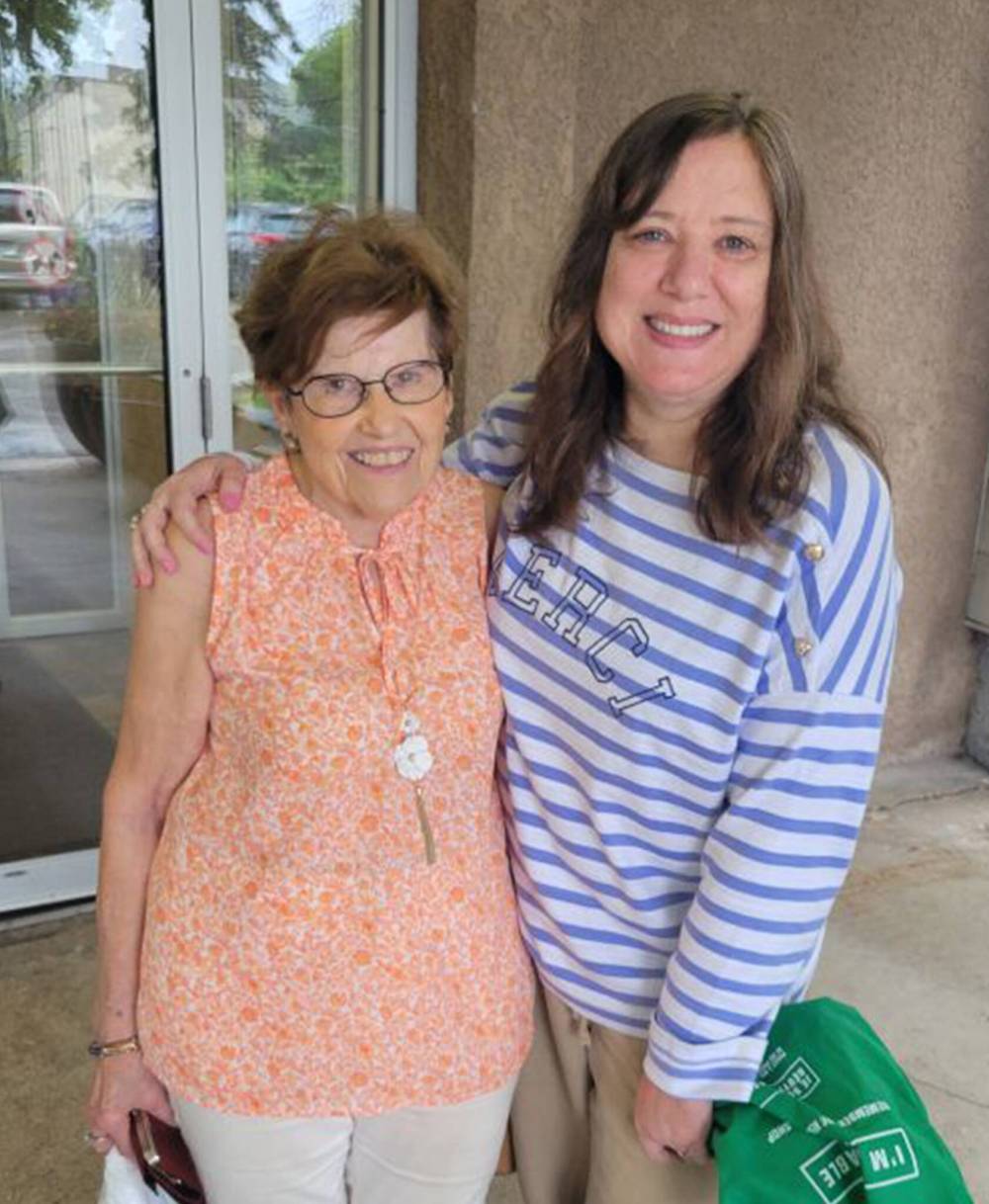 SUPPLIED
Lorilee Craker, a former Winnipegger who lives in Michigan, and her mother, Linda Reimer, during a visit to the city over the summer. Craker was disappointed by the U.S. presidential election result.