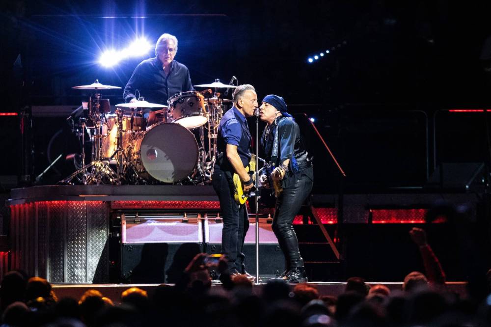 MIKAELA MACKENZIE / FREE PRESS
Springsteen and longtime sidekick Stevie Van Zandt have been friends since before Van Zandt joined the E Street Band in 1975.
