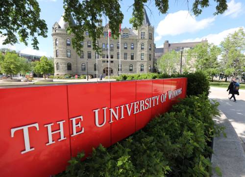 RUTH BONNEVILLE / FREE PRESS FILES
                                The University of Winnipeg is facing a hiring freeze as administration tries to reduce spending after a drop in international enrolment.