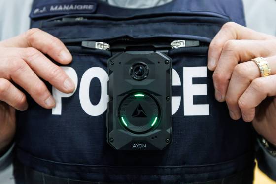 Manitoba RCMP detachments will begin using body cameras provincewide within 18 months. The first to roll them out will be Portage la Prairie, Amaranth and Treherne. (Mike Deal / Free Press)