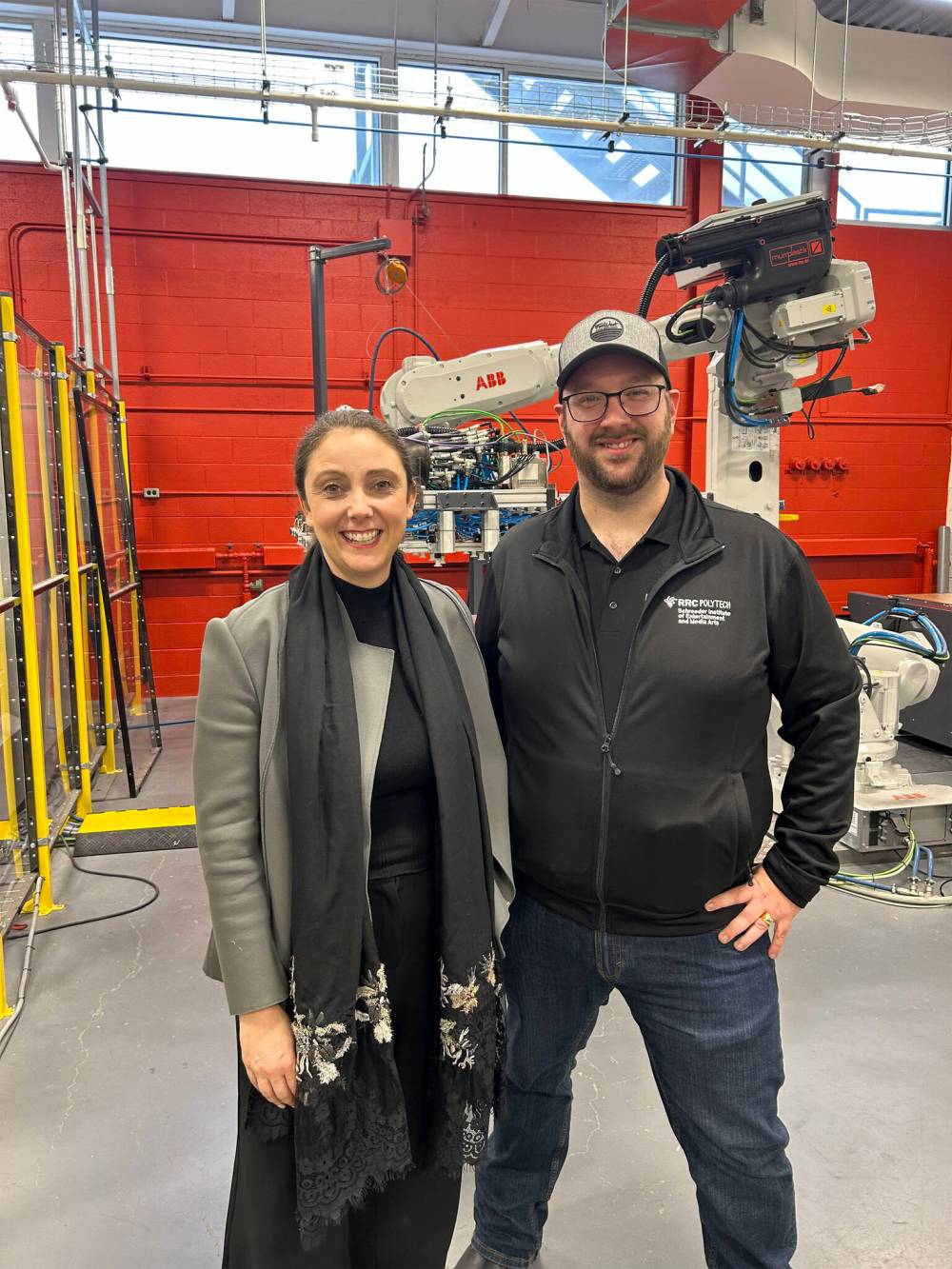 MARTIN CASH / FREE PRESS
Jolen Galaugher, director of research partnerships and innovation at RRC Polytech, and Dan Blair, founder and CEO of BSDXR, at the Winnipeg school’s Technology Access Centre for Aerospace and Manufacturing.