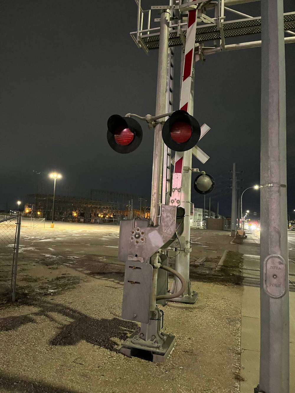 RUSSELL WANGERSKY / FREE PRESS
                                Industrial wasteland, north of McPhillips Station Casino