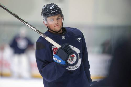 Ruth Bonneville / Free Press Files
                                Cole Perfetti has four assists in the last 10 games and is now up to 15 points in 22 games this season, which puts him in a tie for seventh in team scoring.