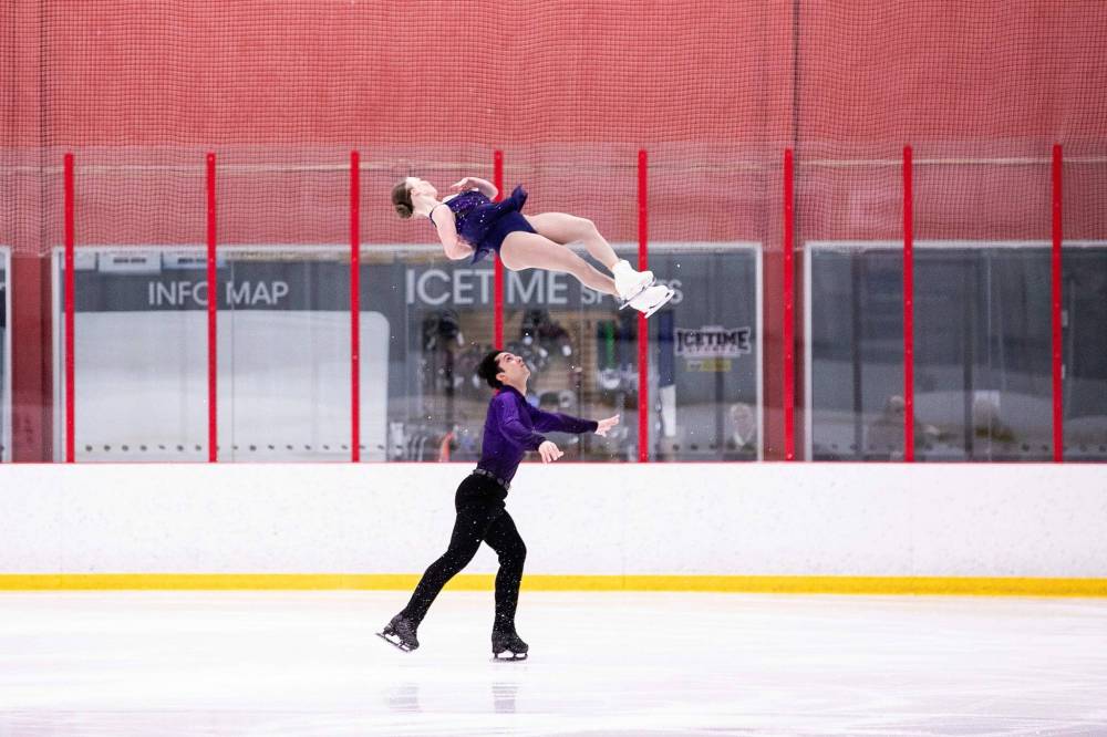 MIKAELA MACKENZIE / FREE PRESS
Ava Kemp and Yohnatan Elizarov earned 141.26 points for their routine Friday, 10 points more than the second-place duo.