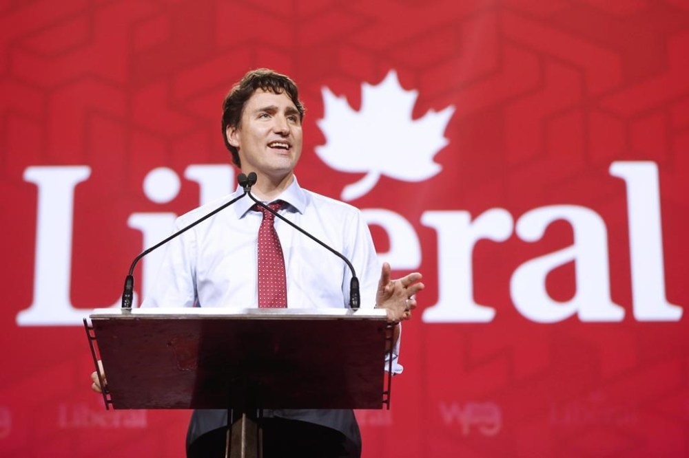 Prime Minister Justin Trudeau speaks delegates at the 2016 Liberal Biennial Convention in Winnipeg, Saturday, May 28, 2016. THE CANADIAN PRESS/John Woods