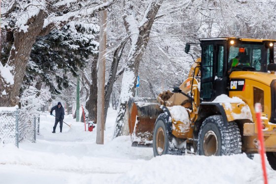 The city received 5,056 service requests related to snow and ice control last winter, including 288 about snow removal on residential streets, a city official confirmed Thursday. (Mike Deal / Free Press)