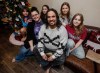 JOHN WOODS / FREE PRESS
Todd Gauthier and wife Renee are photographed with their children Madeline, Zoee, Carmin and Chloie in their Habitat For Humanity home Monday, December 30, 2024. GauthierÕs house is one that was built during Jimmy CarterÕs visit in 2017. Carter died.

Reporter: Chris