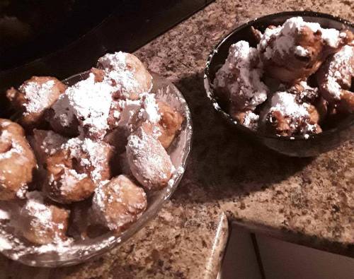 Olieballen (Supplied)