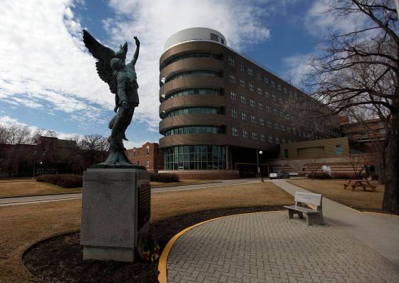 The report found about 43.2 per cent of seniors who lived at Deer Lodge Centre were given antipsychotic medications in 2023. (Phil Hossack / Free Press files)