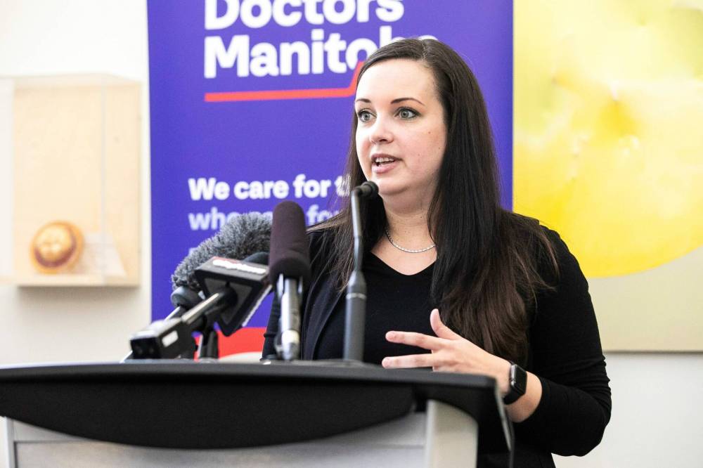 MIKAELA MACKENZIE / FREE PRESS
                                Dr. Nichelle Desilets, president-elect of Doctors Manitoba and a physician working in Neepawa, warns the public of widespread emergency room closures in rural and northern communities during a Tuesday news conference.